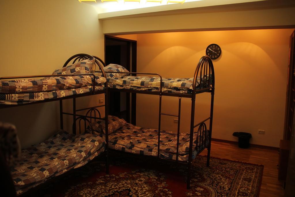 Ala Hostel Almaty Quarto foto