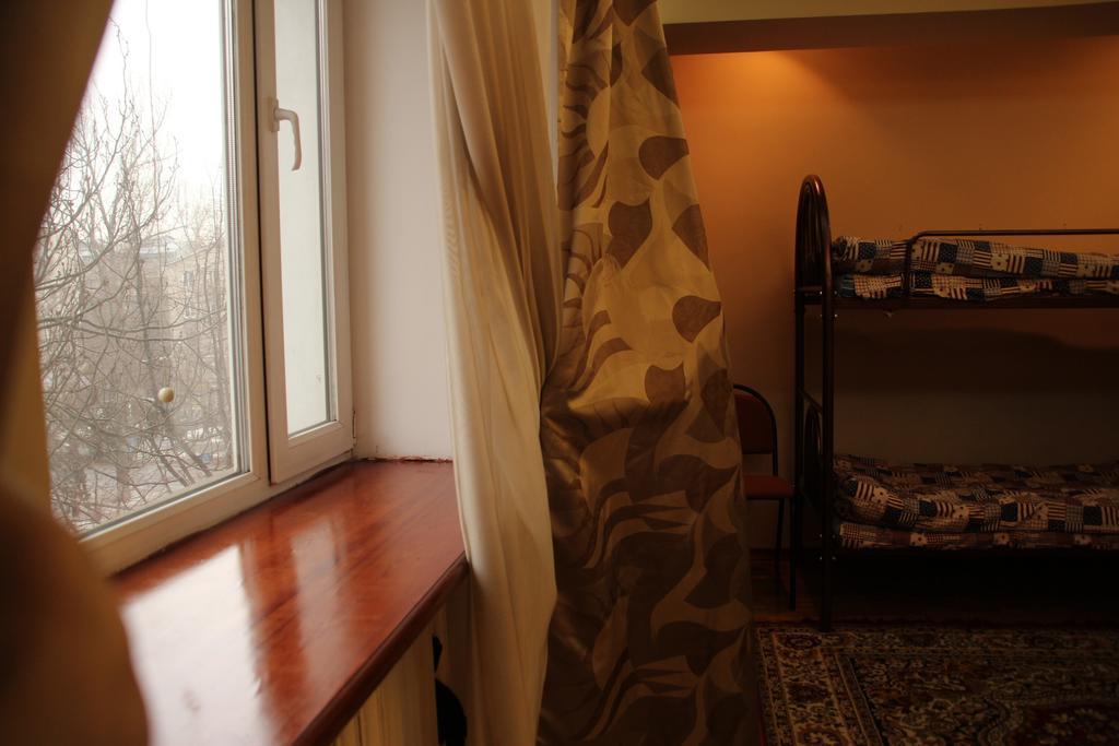 Ala Hostel Almaty Quarto foto